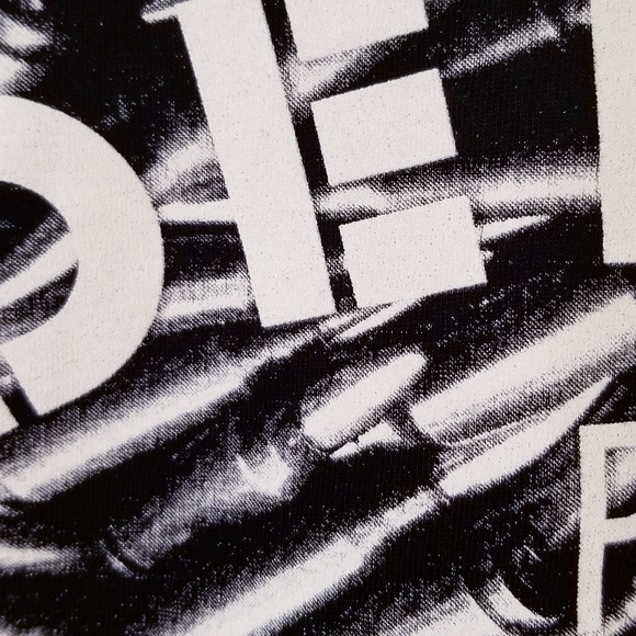 Defend Paris Bullet pile tshirt. Size: XL - Picture 6 of 8